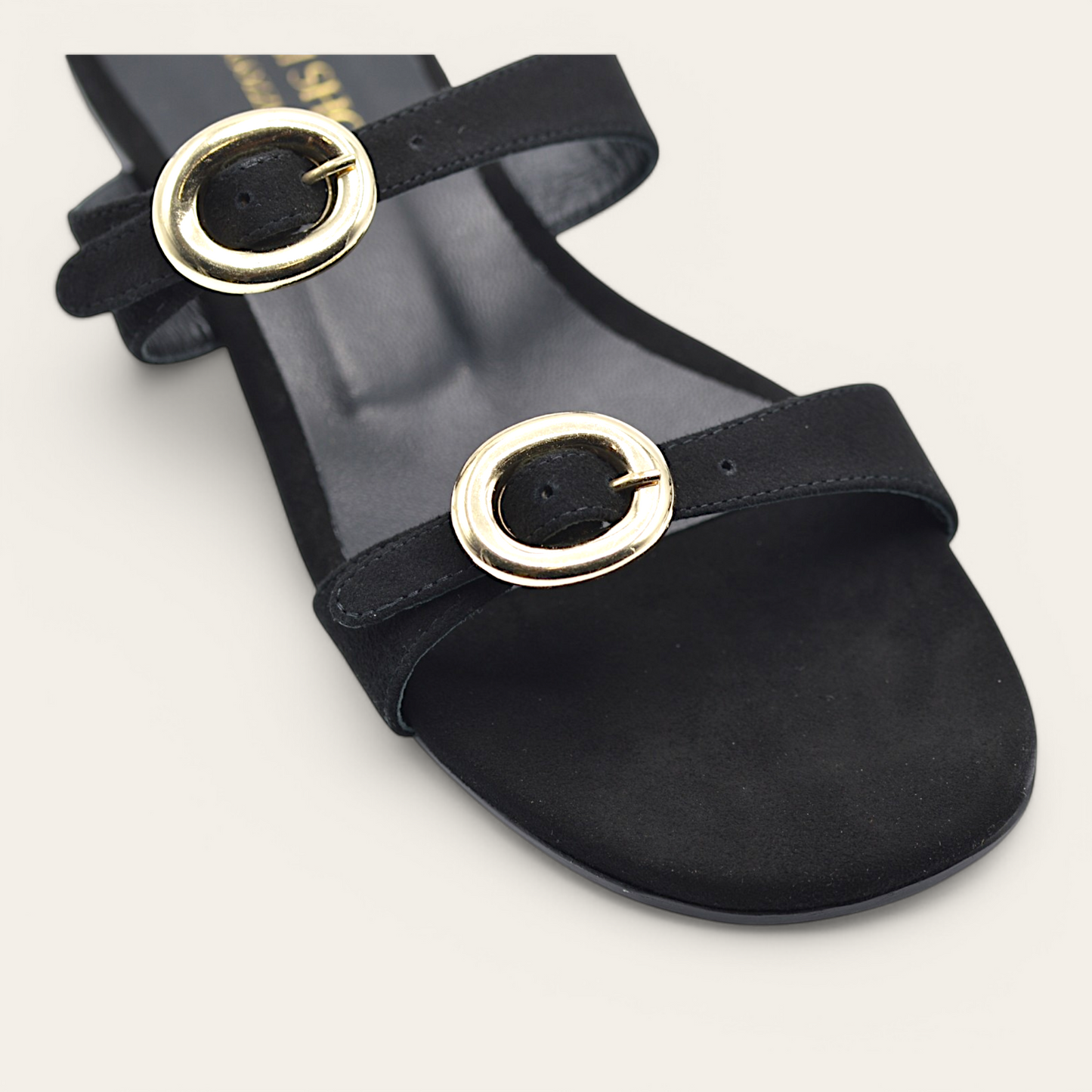 Double Buckle